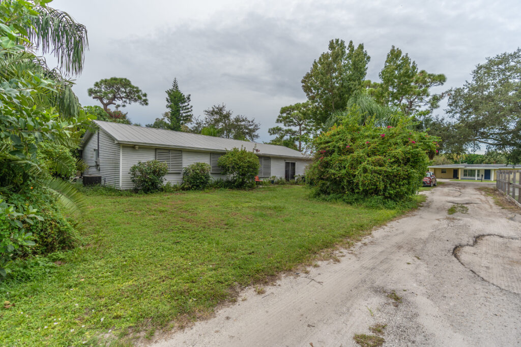 008_1180_old_bridge_rd_north_fort_myers_fl_33917_usa-8_544