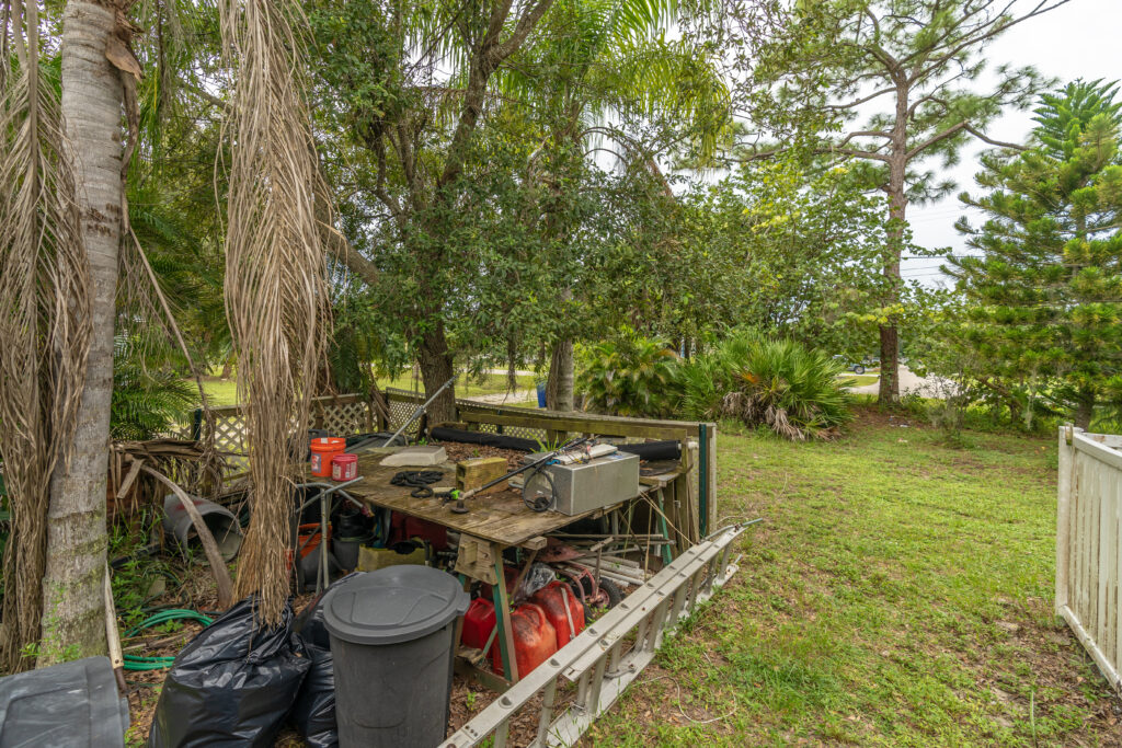 024_1180_old_bridge_rd_north_fort_myers_fl_33917_usa-24_571