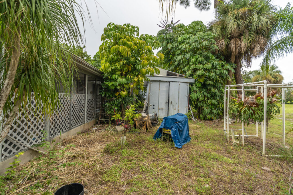 025_1180_old_bridge_rd_north_fort_myers_fl_33917_usa-25_761