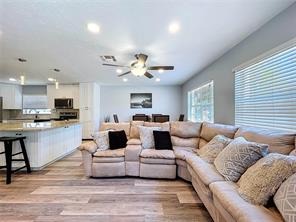6811 S HIMES AVENUE (59)