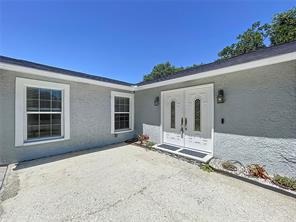 6811 S HIMES AVENUE (7)