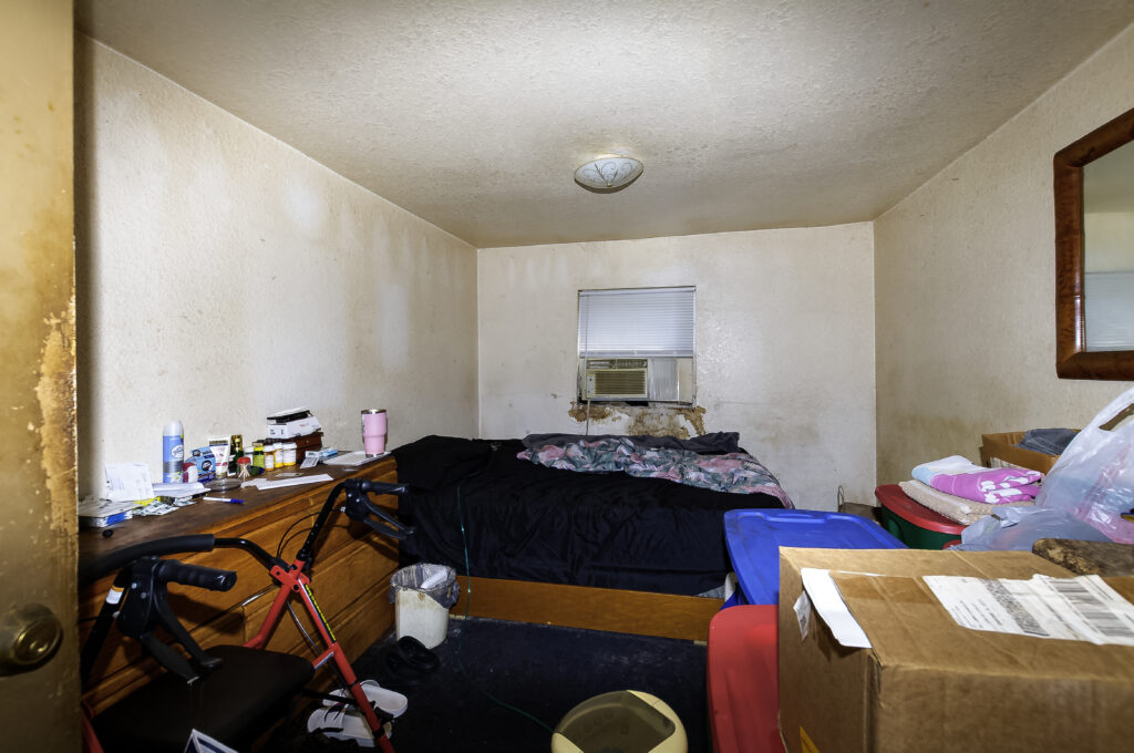 Bedroom2-2